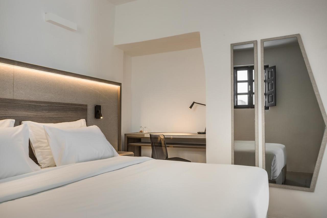 Sun Rocks Boutique Hotel (Adults Only) Firosztefáni Kültér fotó